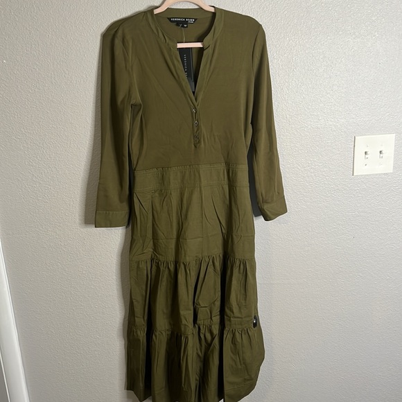 Peralta Long Sleeve Tiered Midi Dress NWT - Picture 4 of 8